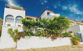 Zoe Apartments No 7 , Hydra Island Greece